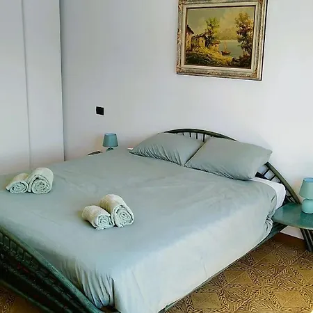 Aqua Apartment