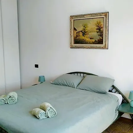 Aqua Apartment